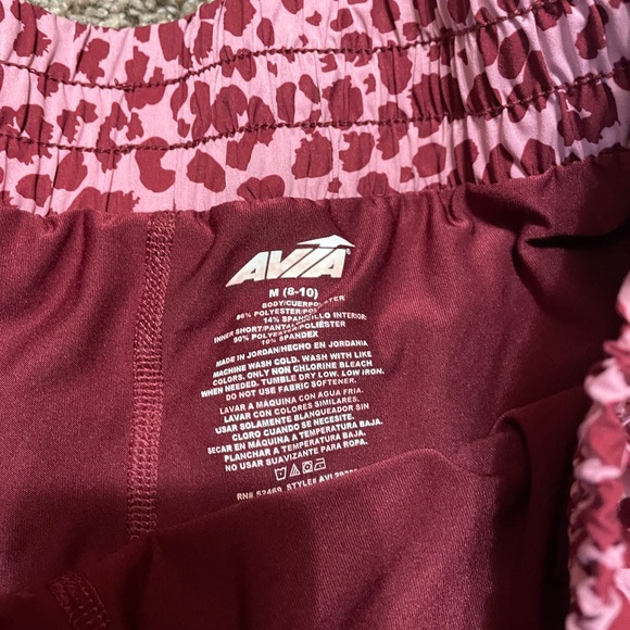Maroon leopard shorts - Picture 4 of 4